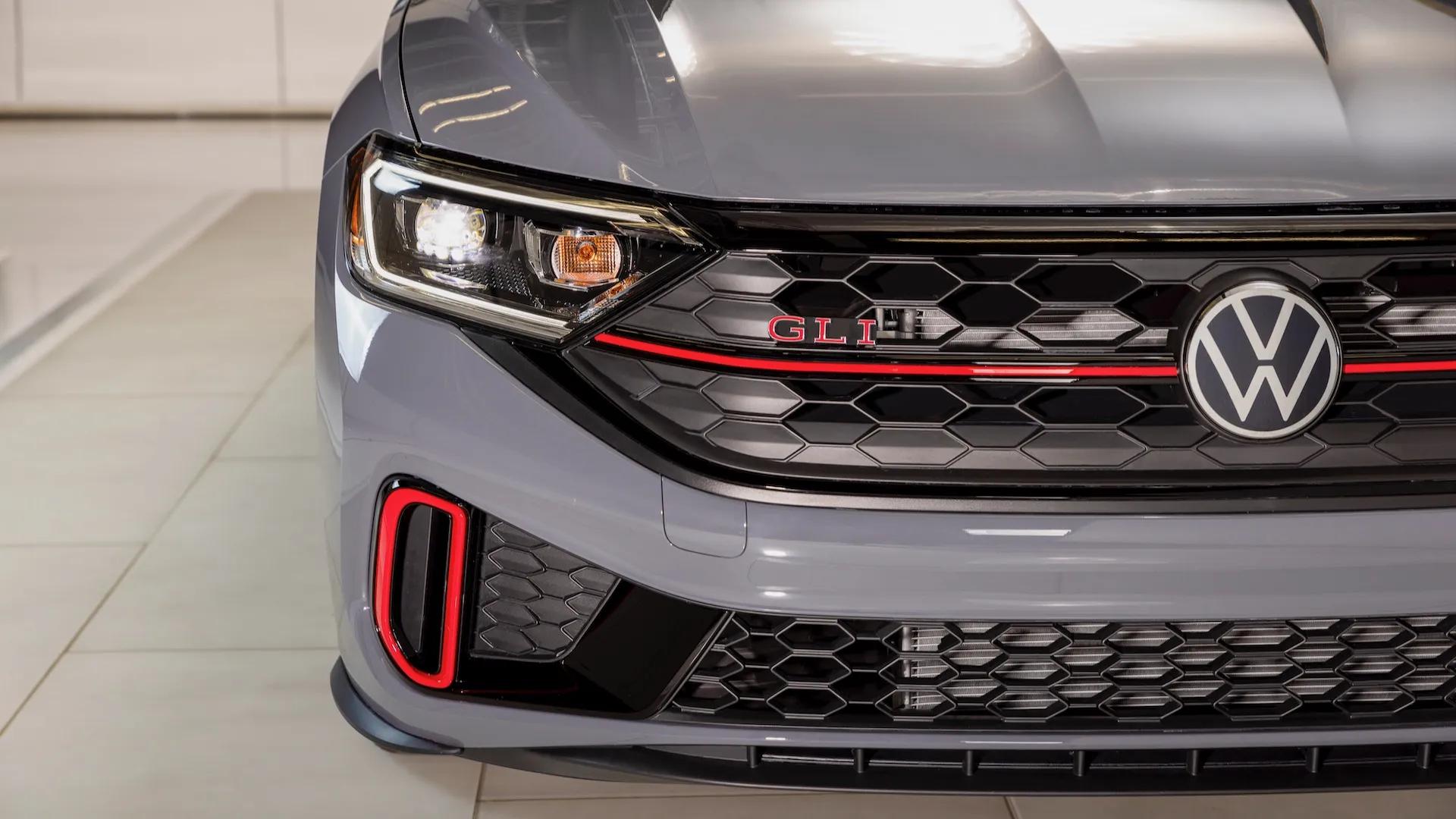 2024全年資料免費(fèi)大全功能,創(chuàng)新推廣策略_紀(jì)念版82.166