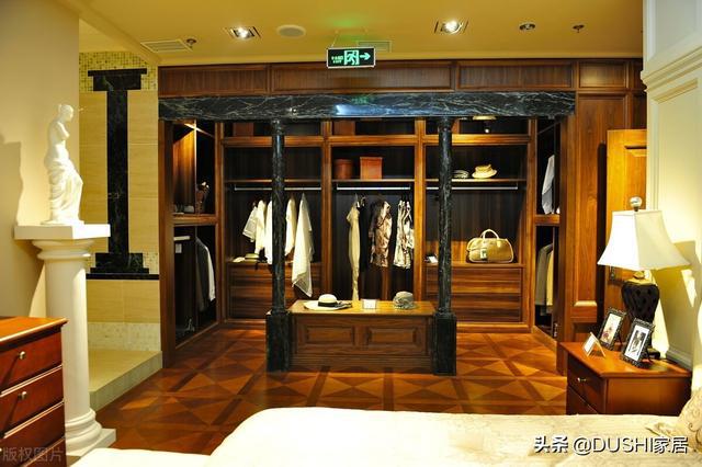 新澳門(mén)資料大全正版資料查詢,權(quán)威分析說(shuō)明_定制版49.876