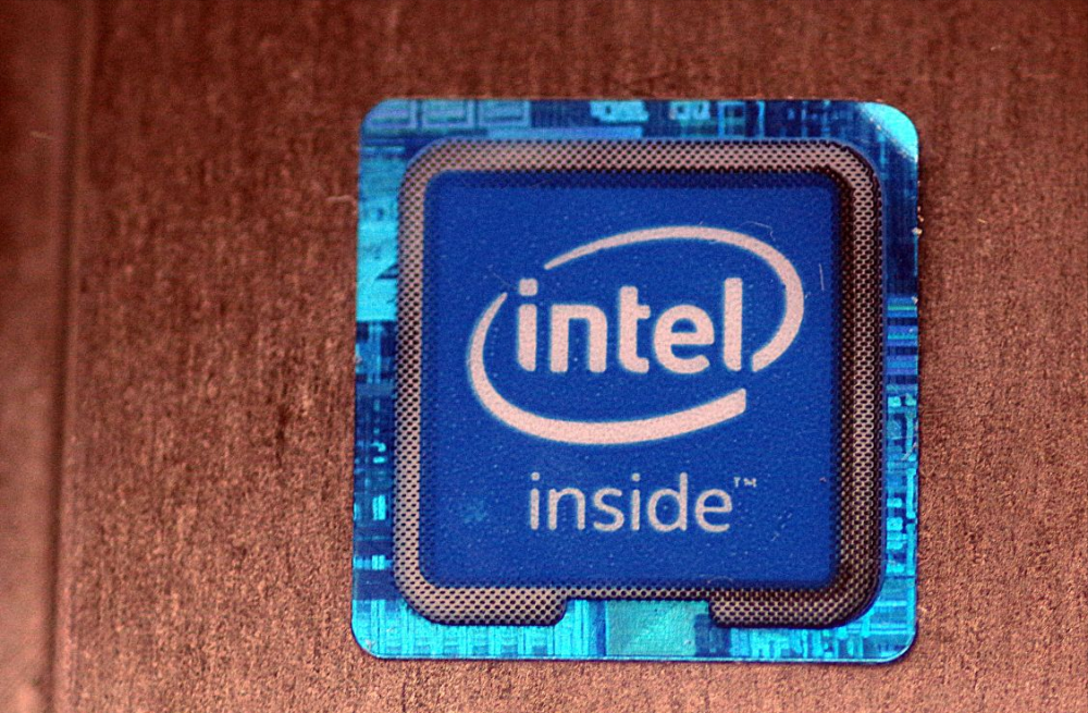 英特爾引領(lǐng)技術(shù)革新，塑造未來(lái)智能世界新篇章