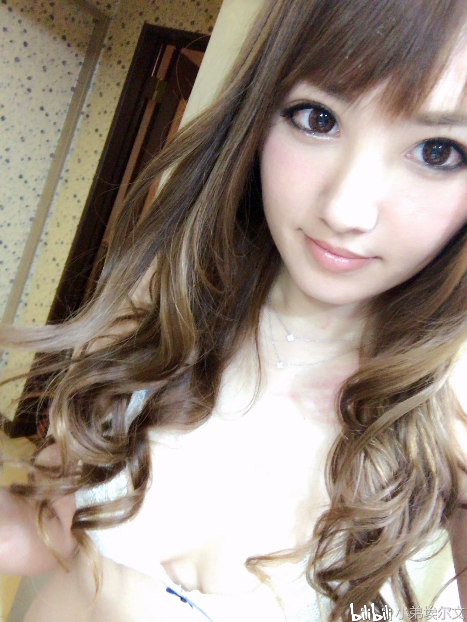 天海翼的最新動態(tài)及魅力展現(xiàn)風(fēng)采